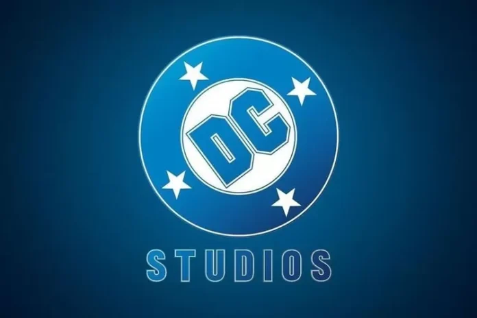 Logotipo de DC Studios